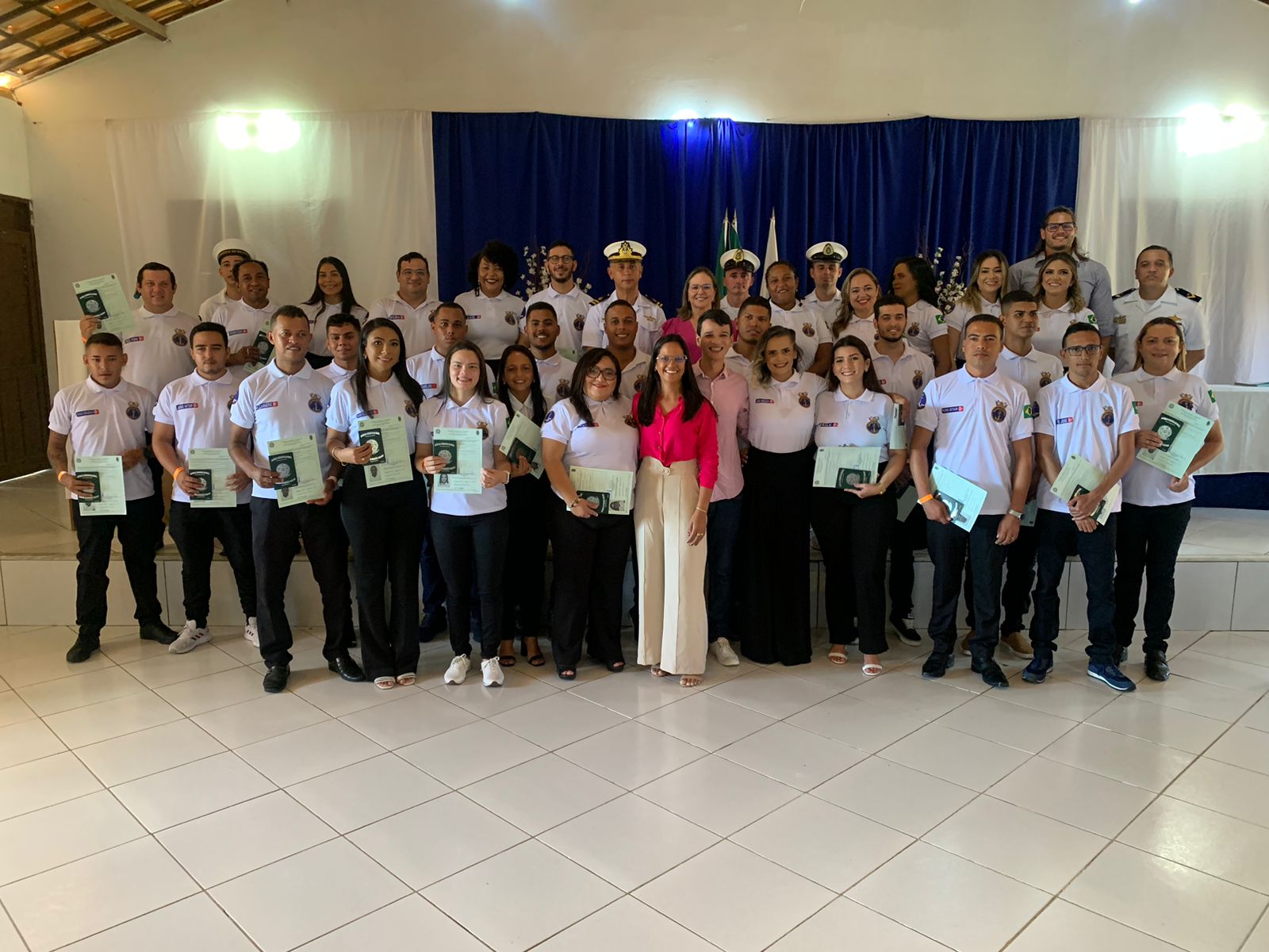 Prefeita Iraneide Rebouças entrega diplomas aos formandos dos cursos de Taifeiro, Cozinheiro e Enfermeiro
